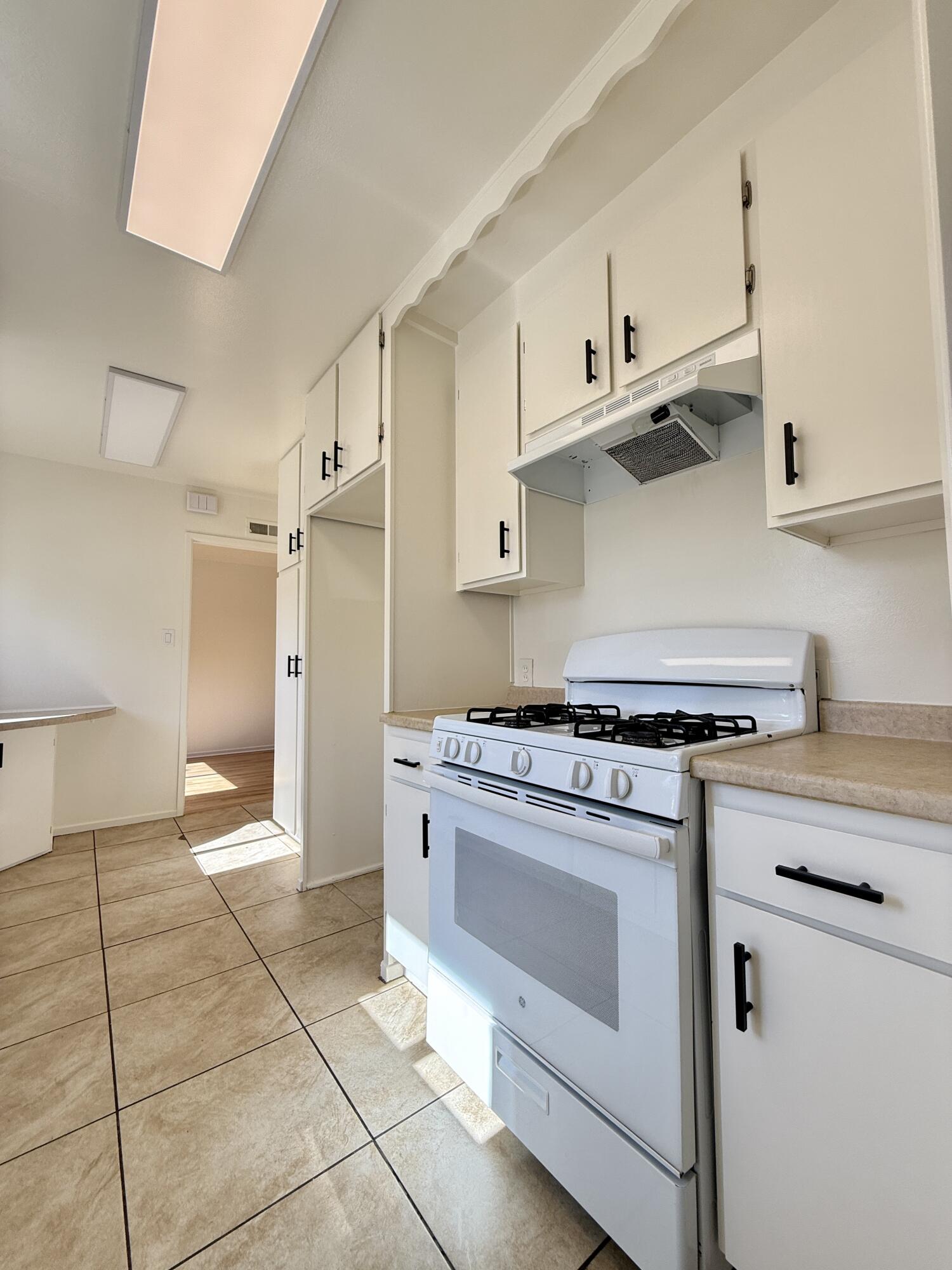 1365 Jenner Street Lancaster, CA 93534 - Photo 17 of 44 Kitchen #1