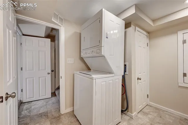 $375,000 | 1220 East Bijou Street, Colorado Springs, CO 80909