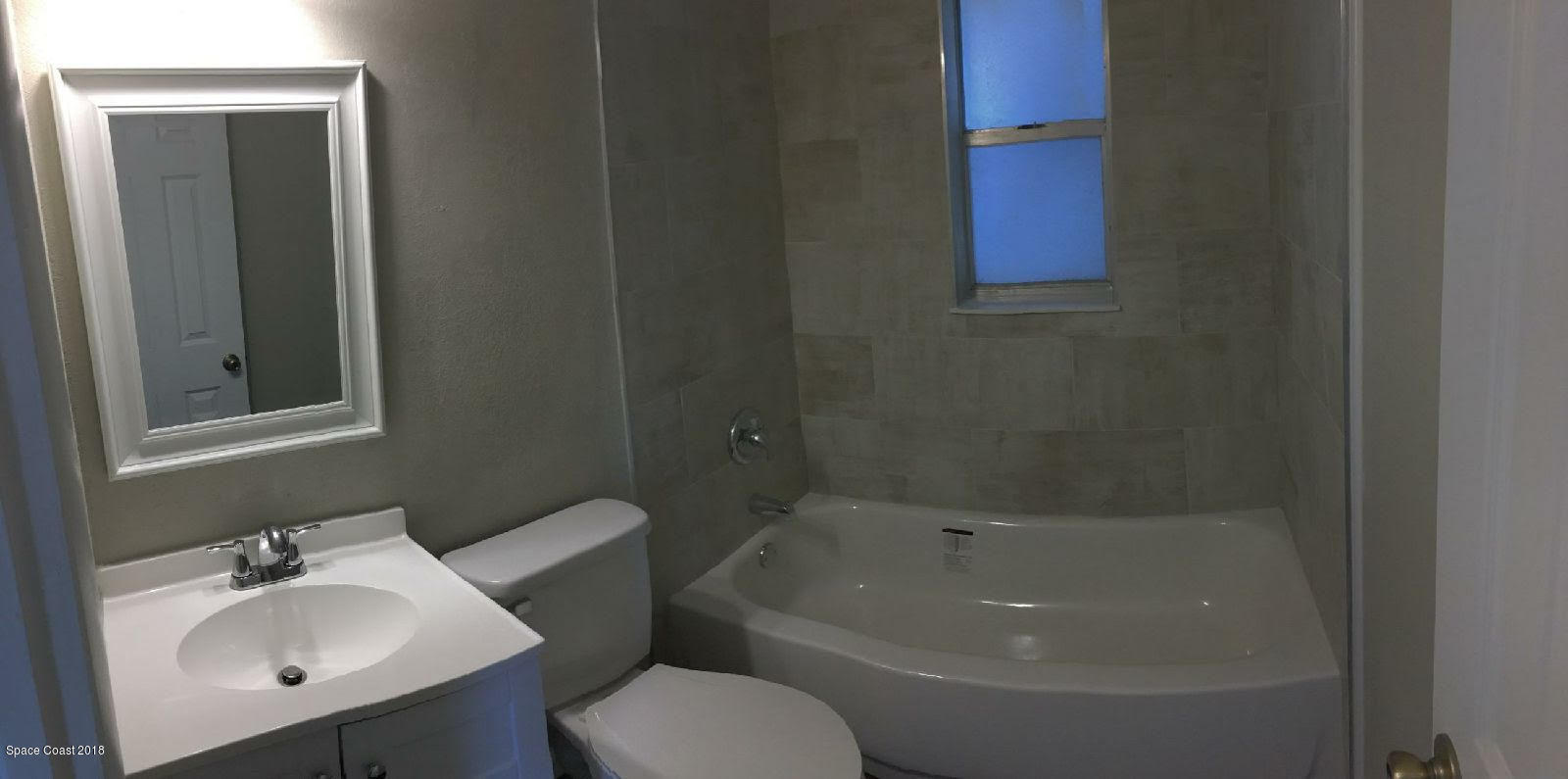 157 St George Road West Melbourne, FL 32904 - Photo 6 of 16 Guest Bathroom 1