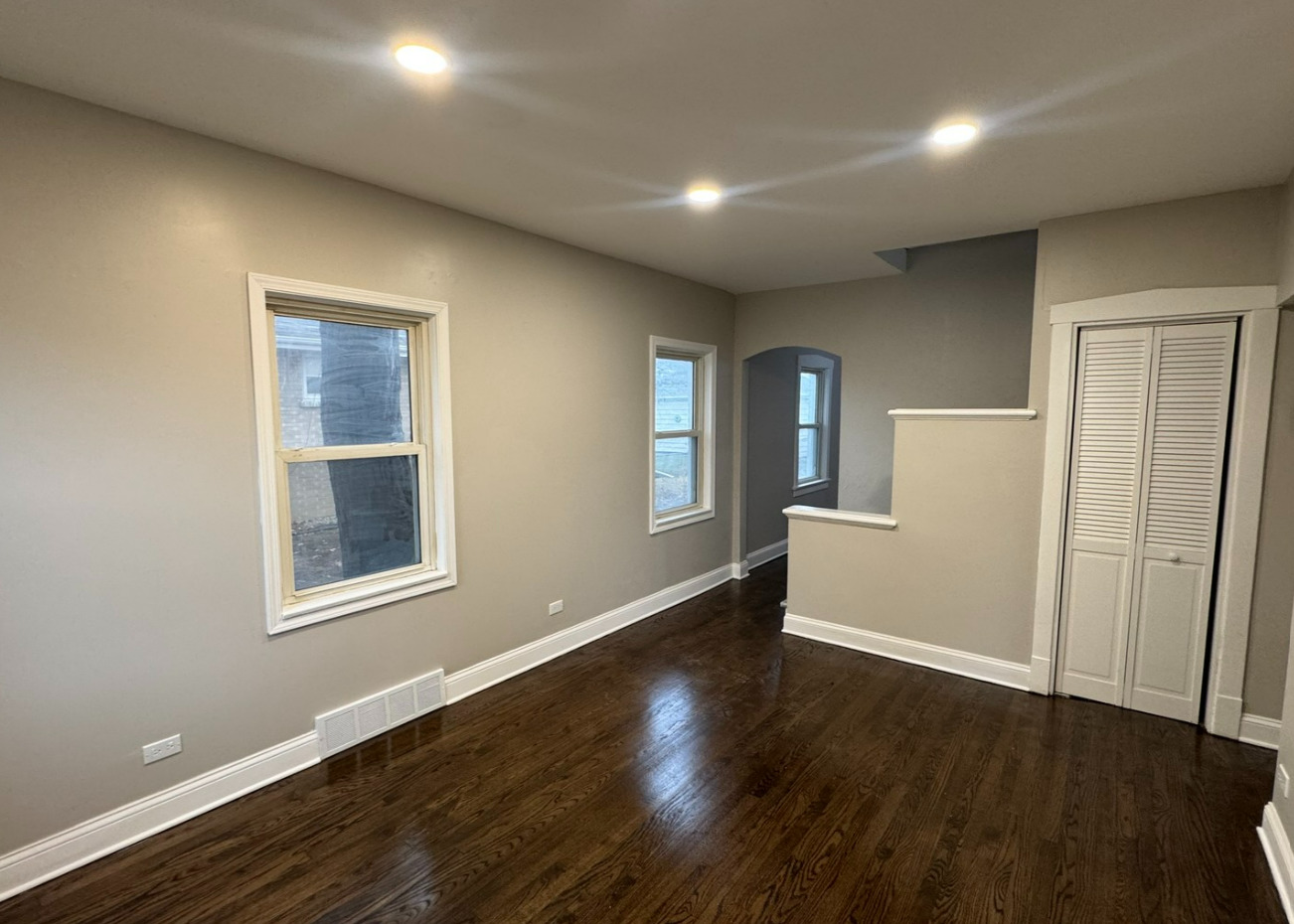 3926 147th Place Midlothian, IL 60445 - Photo 2 of 15