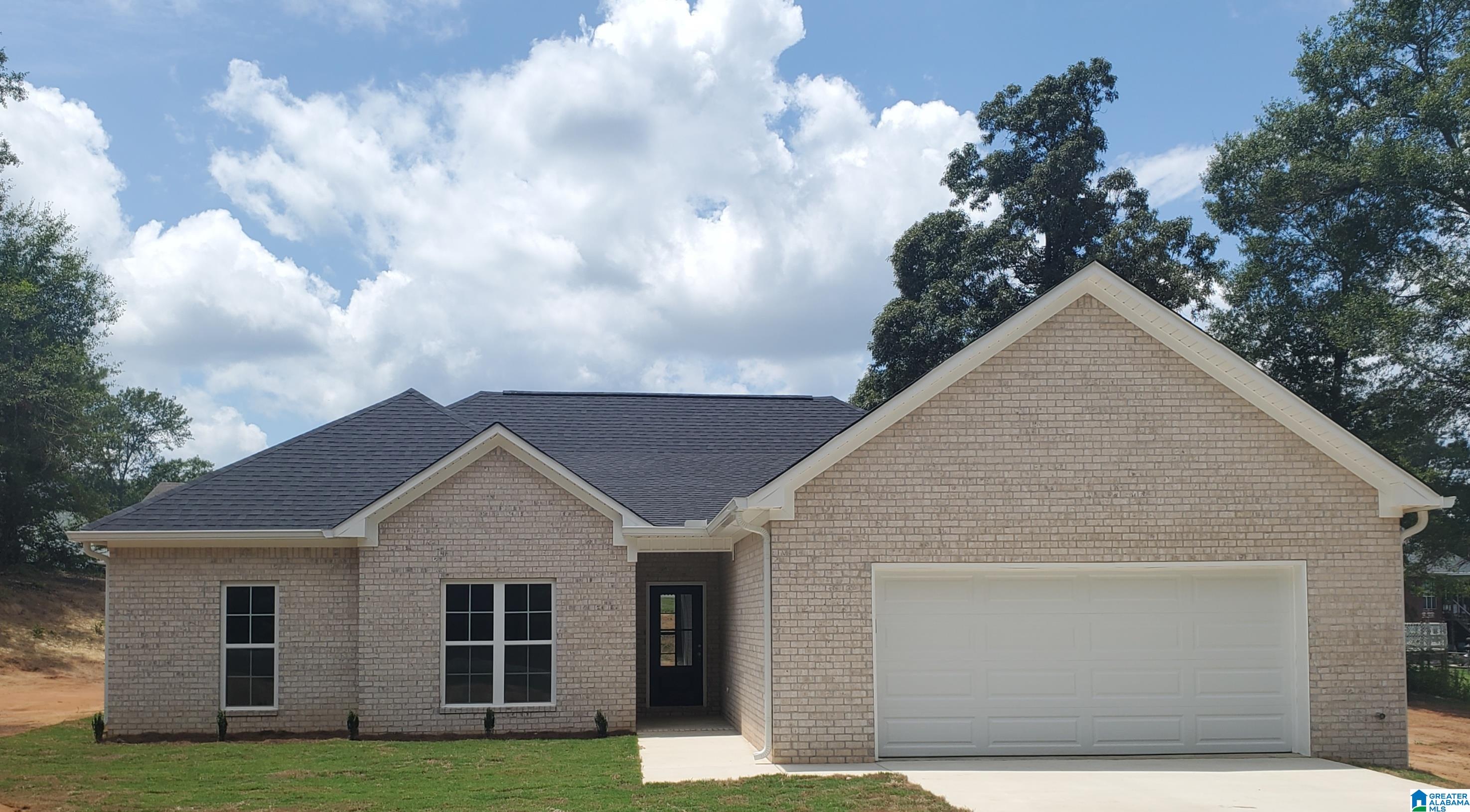 1303 North Dakota Road Thorsby, AL 35171 - Photo 1 of 17