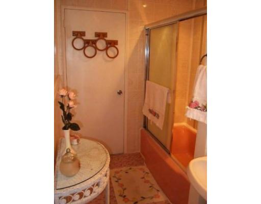 21 Francine Road Framingham, MA 01701 - Photo 12 of 20
