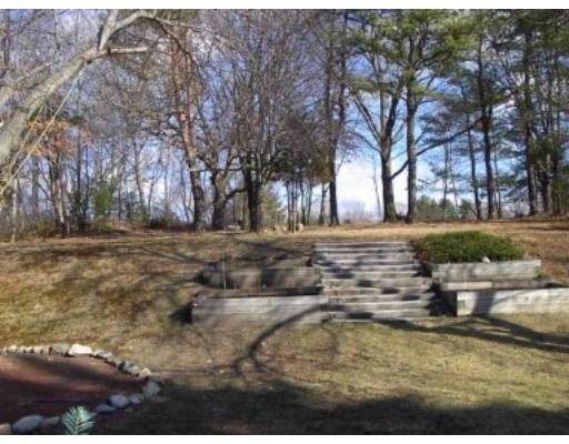 21 Francine Road Framingham, MA 01701 - Photo 3 of 20