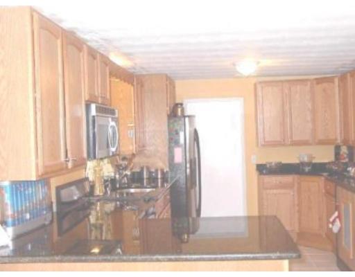 21 Francine Road Framingham, MA 01701 - Photo 10 of 20
