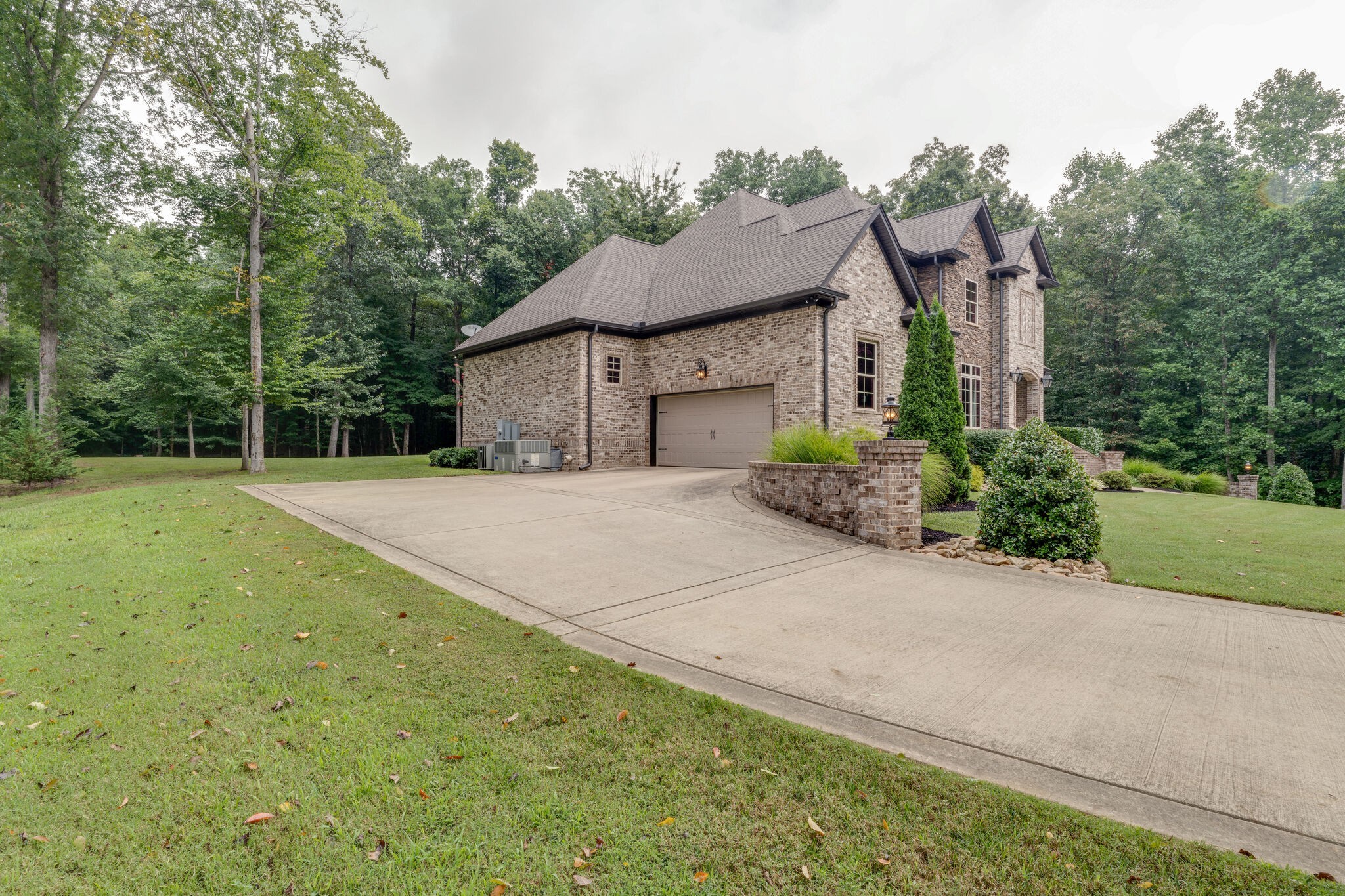 2367 Pleasant View Road Pleasant View, TN 37146 - Photo 4 of 50 Gallery Image 4