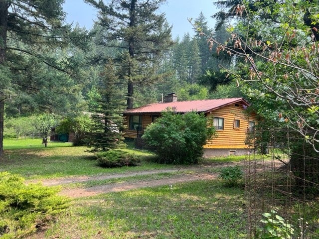 2255 Foothill Road Kalispell, MT 59901 - Photo 1 of 1 Log Home