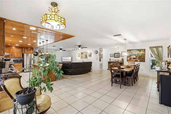 $570,000 | 623 Green Meadow Avenue, Maitland, FL 32751