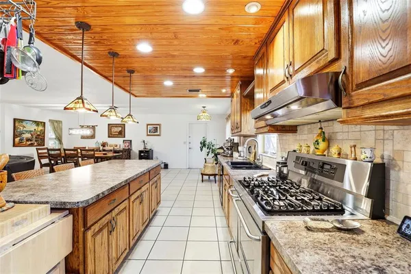 $570,000 | 623 Green Meadow Avenue, Maitland, FL 32751