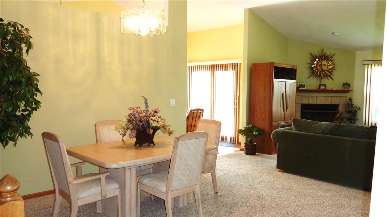 6612 North Point Road Rockford, IL 61108 - Photo 7 of 20 Gallery Image 7