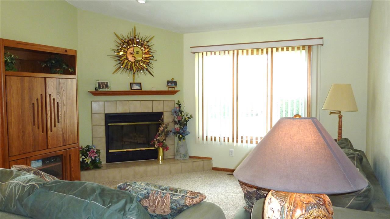6612 North Point Road Rockford, IL 61108 - Photo 8 of 20 Gallery Image 8