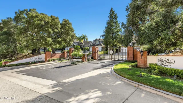 $2,575,000 | 930 Ravensbury Street, Lake Sherwood, CA 91361