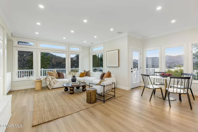 $2,575,000 | 930 Ravensbury Street, Lake Sherwood, CA 91361