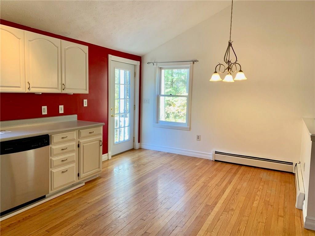 37 Old Country Way Limerick, ME 04048 - Photo 5 of 19 Dining Area