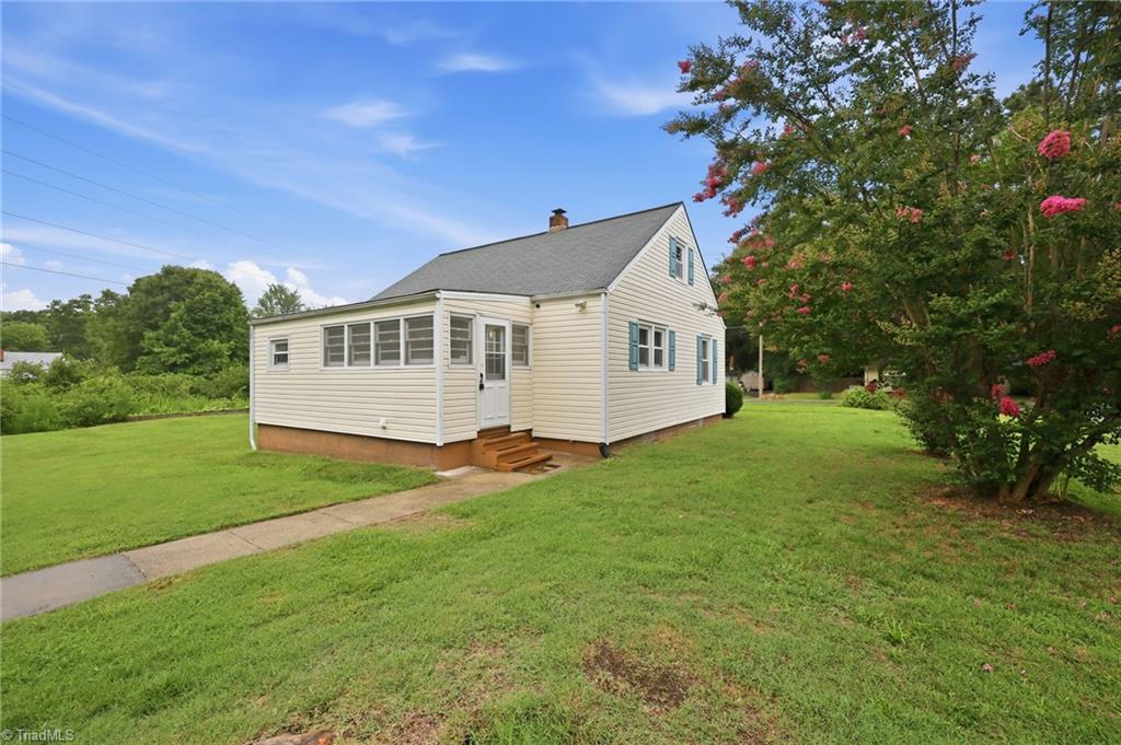 404 Glen Raven Road Burlington, NC 27217 - Photo 20 of 33