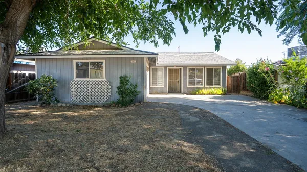 $292,000 | 242 West Madison Street, Coalinga, CA 93210