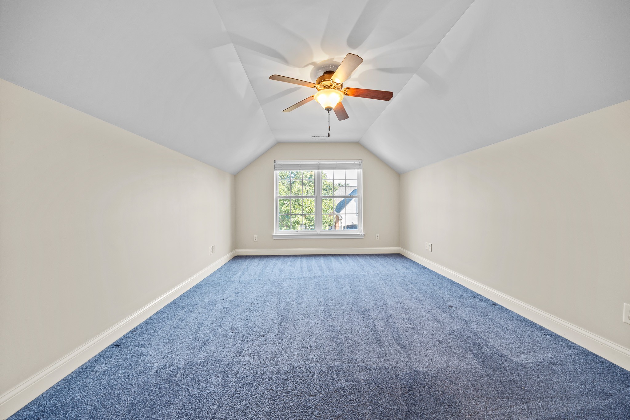 2521 Pennington Bend Road, Unit 119 Nashville, TN 37214 - Photo 27 of 47 an empty room with windows and fan