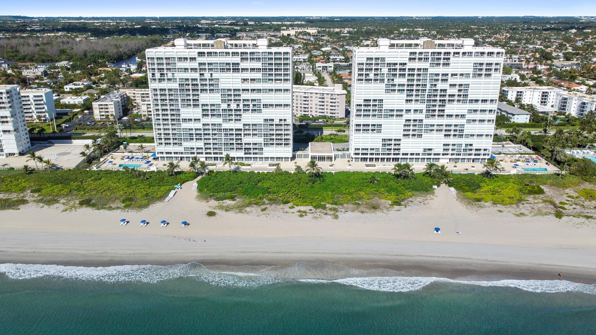 2800 South Ocean Boulevard, Unit 11M Boca Raton, FL 33432 - Photo 32 of 65 a view of building with yard