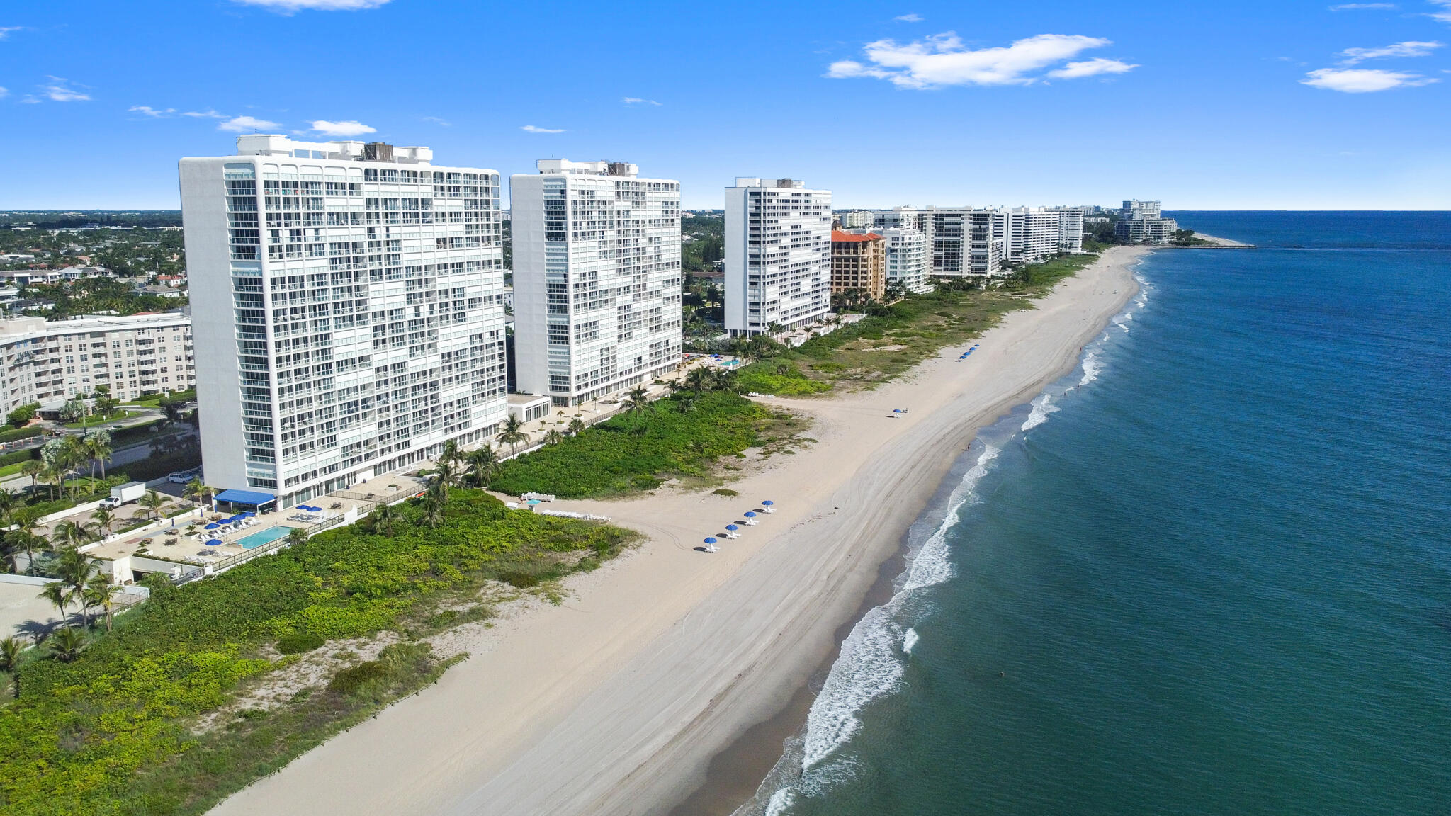 2800 South Ocean Boulevard, Unit 11M Boca Raton, FL 33432 - Photo 42 of 65 a view of a city with tall buildings