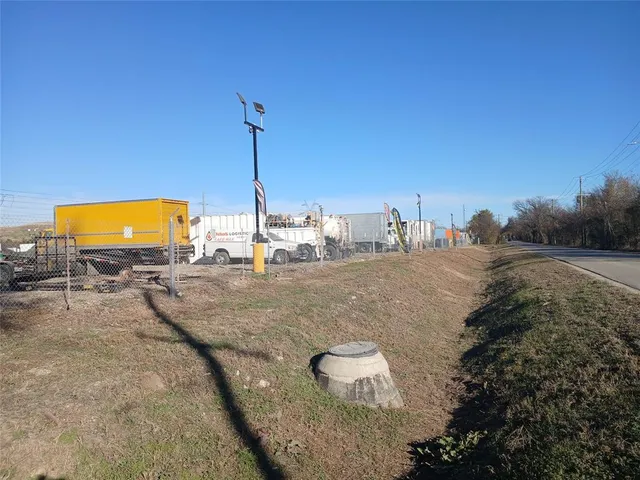 $6,500,000 | 5513 Everman Kennedale Road, Fort Worth, TX 76140