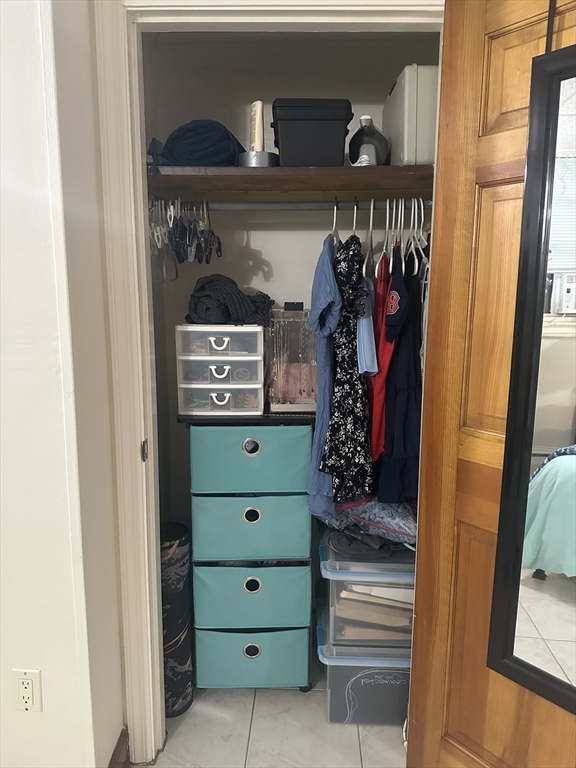 907 Beacon Street, Unit 1 Boston, MA 02215 - Photo 9 of 16