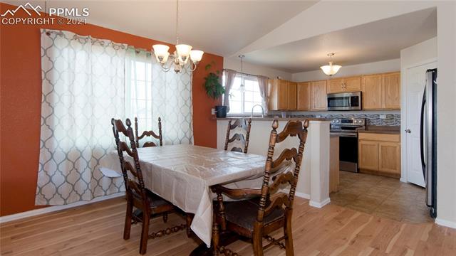 7063 Red Cardinal Loop Colorado Springs, CO 80908 - Photo 8 of 36 Gallery Image 8