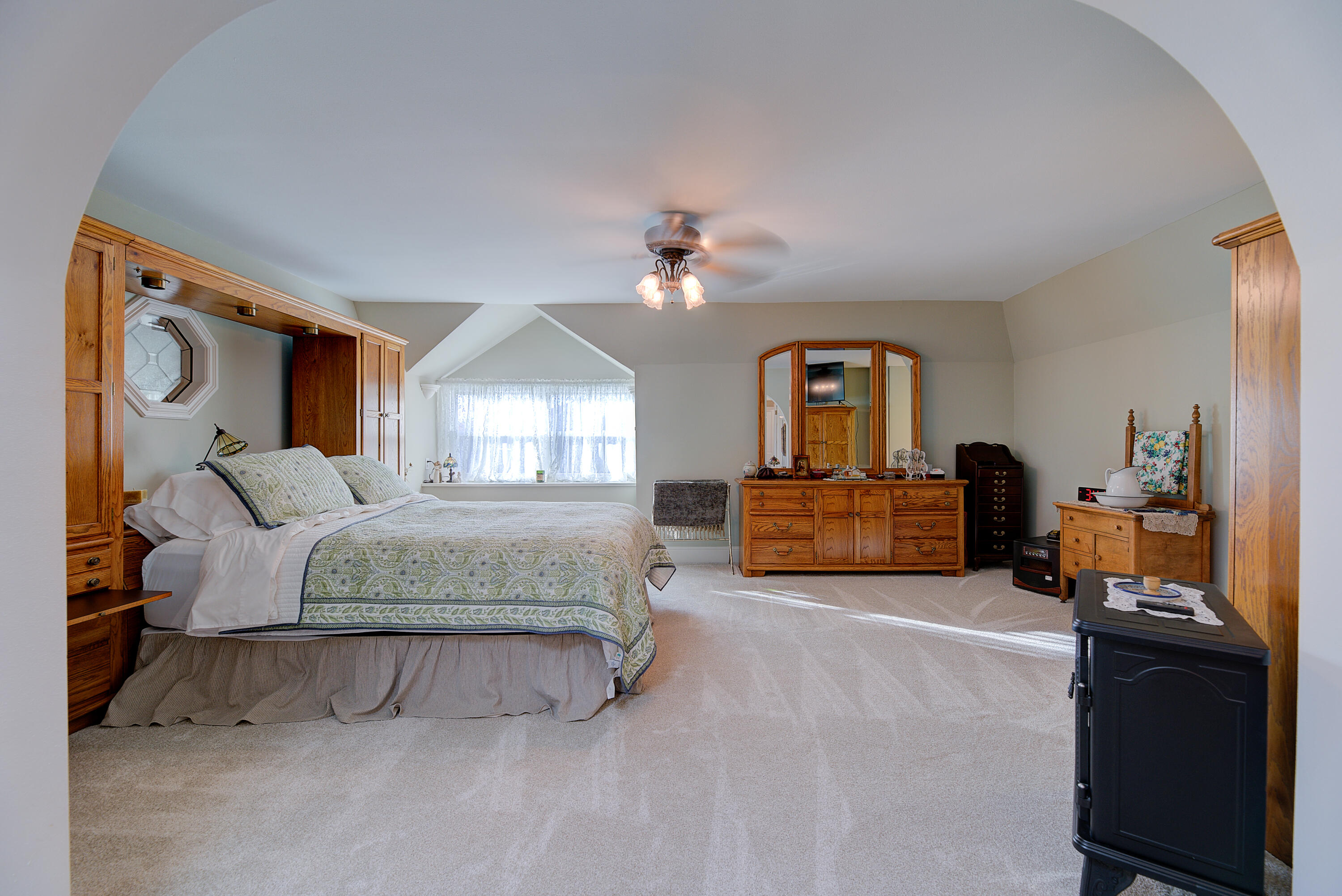 18 Highway 18 Delafield, WI 53018 - Photo 36 of 111 Upper Level Master Bedroom Pic 1