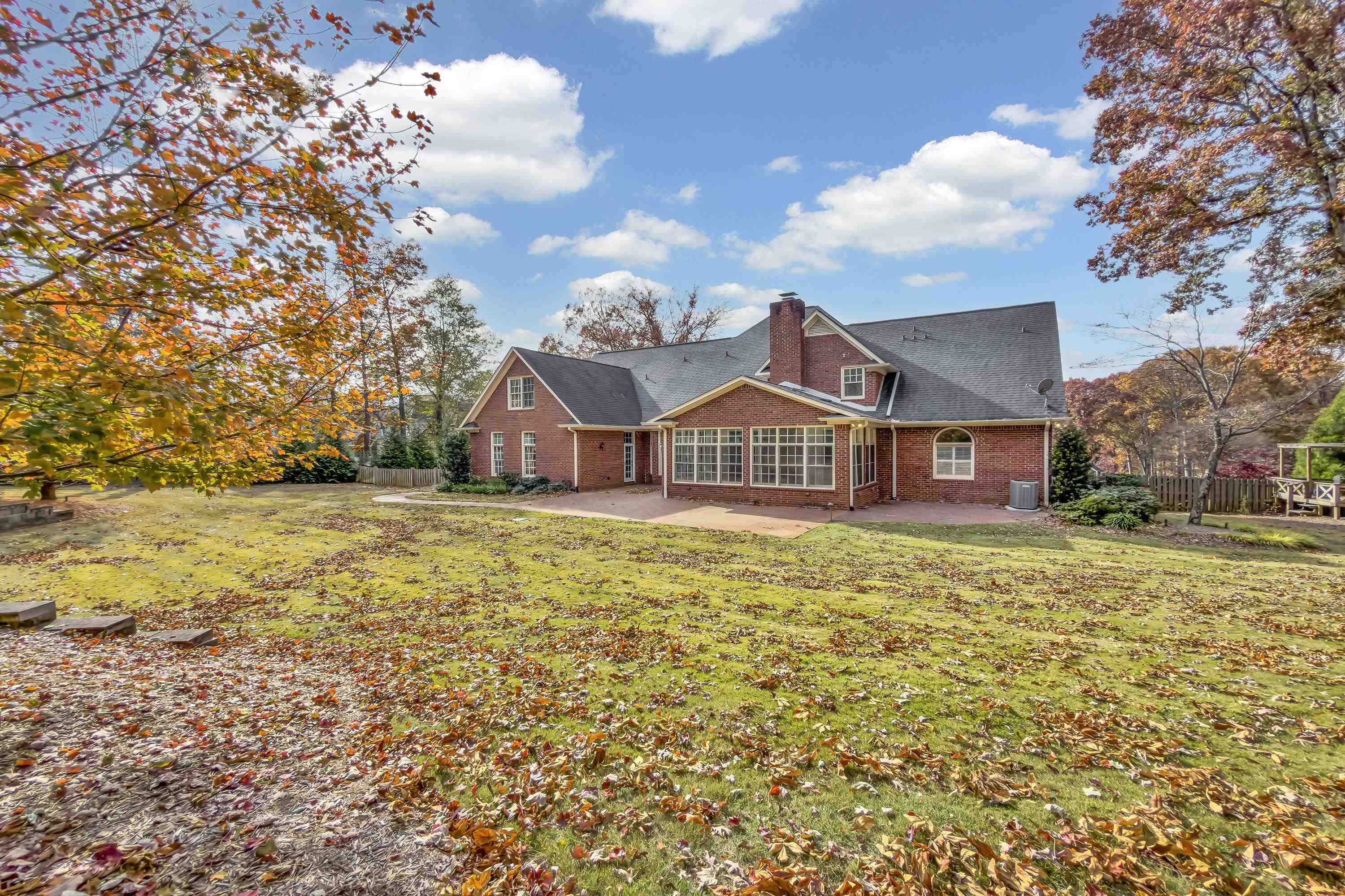 111 West Woodglen Road Spartanburg, SC 29301 - Photo 6 of 40