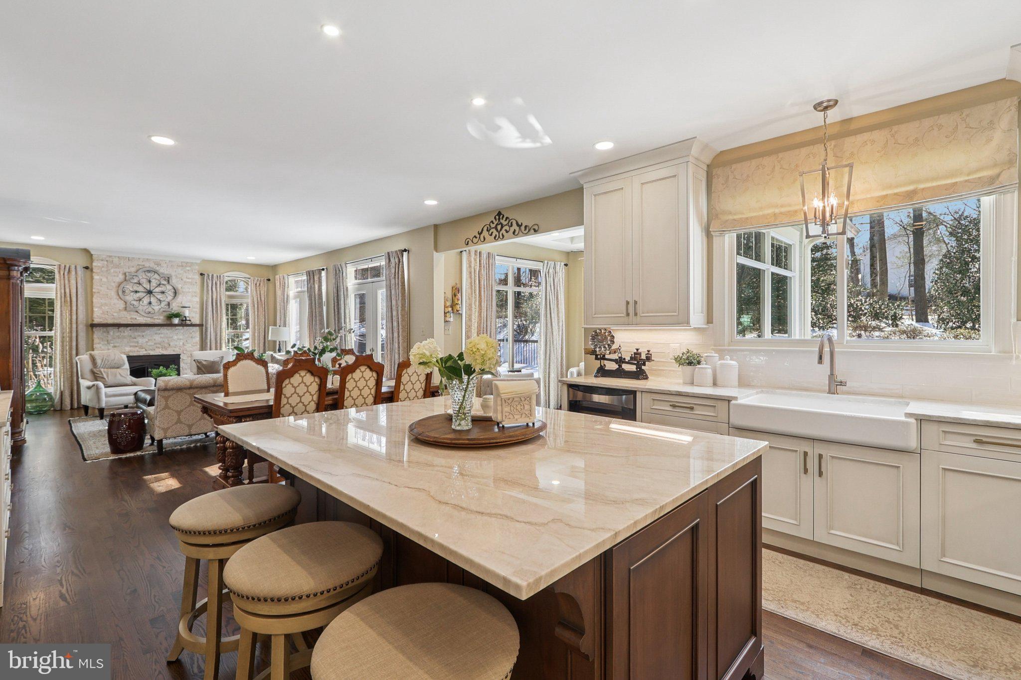 11186 Longwood Grove Drive Reston, VA 20194 - Photo 25 of 98