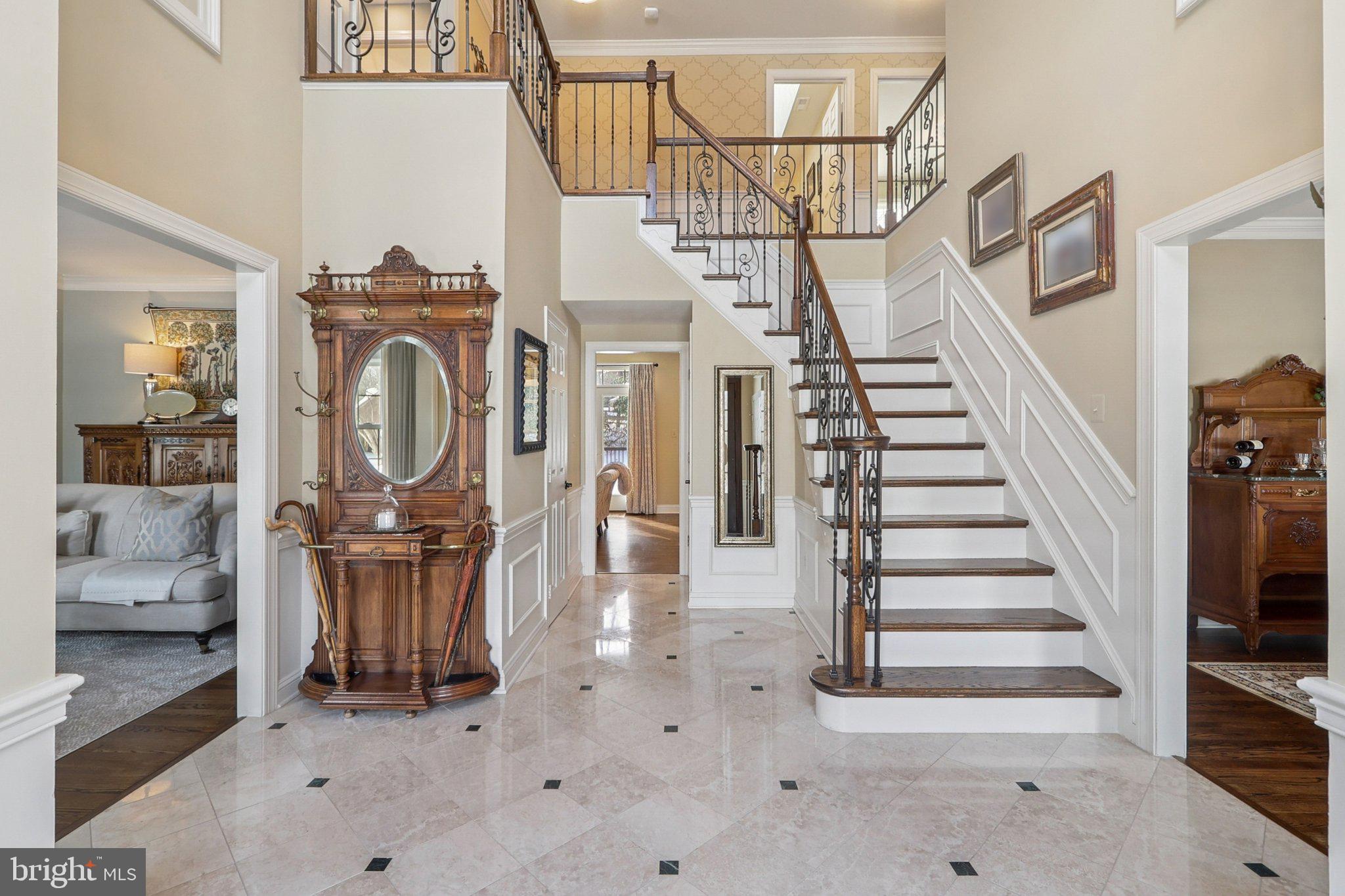 11186 Longwood Grove Drive Reston, VA 20194 - Photo 4 of 98