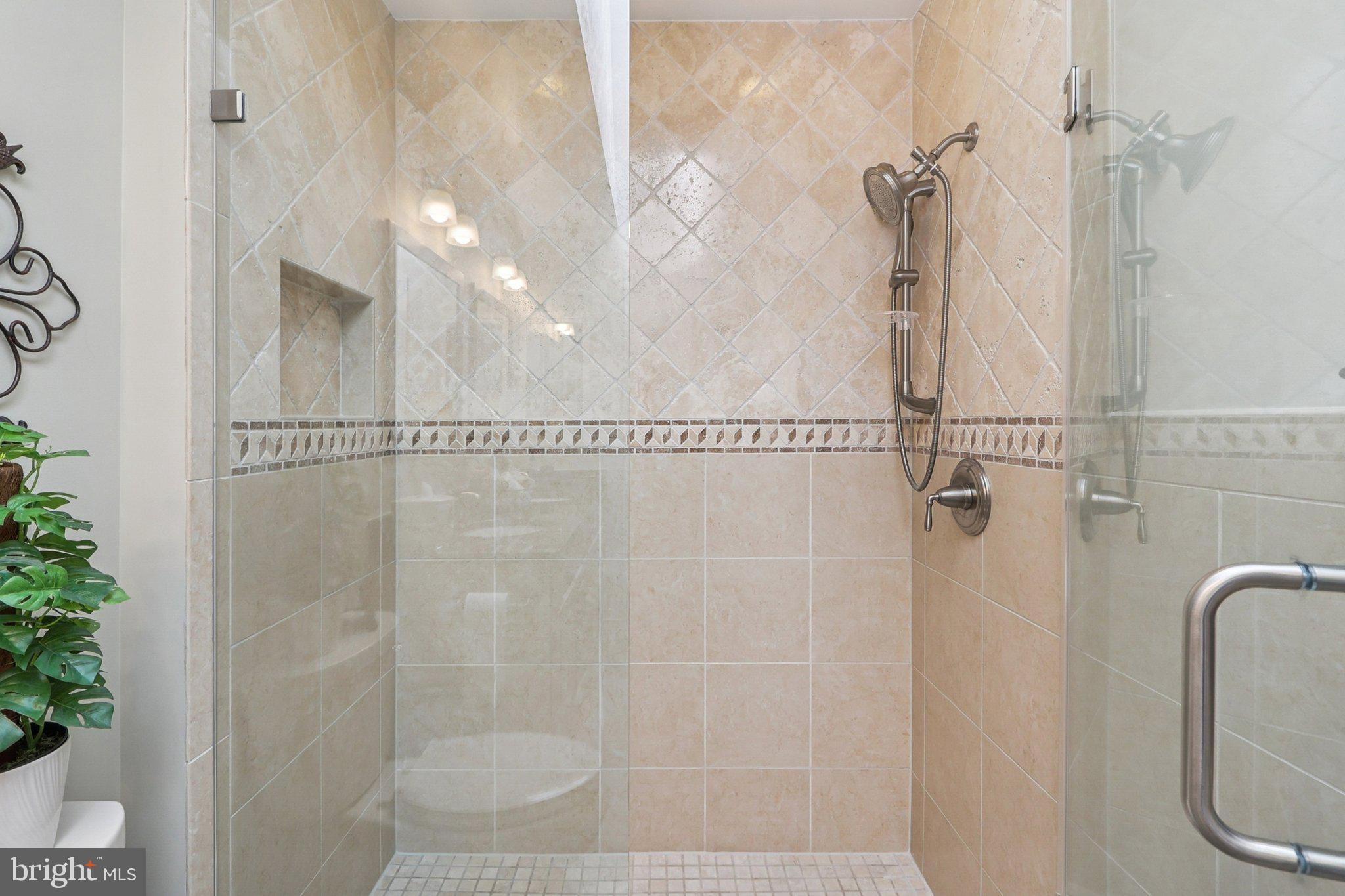 11186 Longwood Grove Drive Reston, VA 20194 - Photo 51 of 98