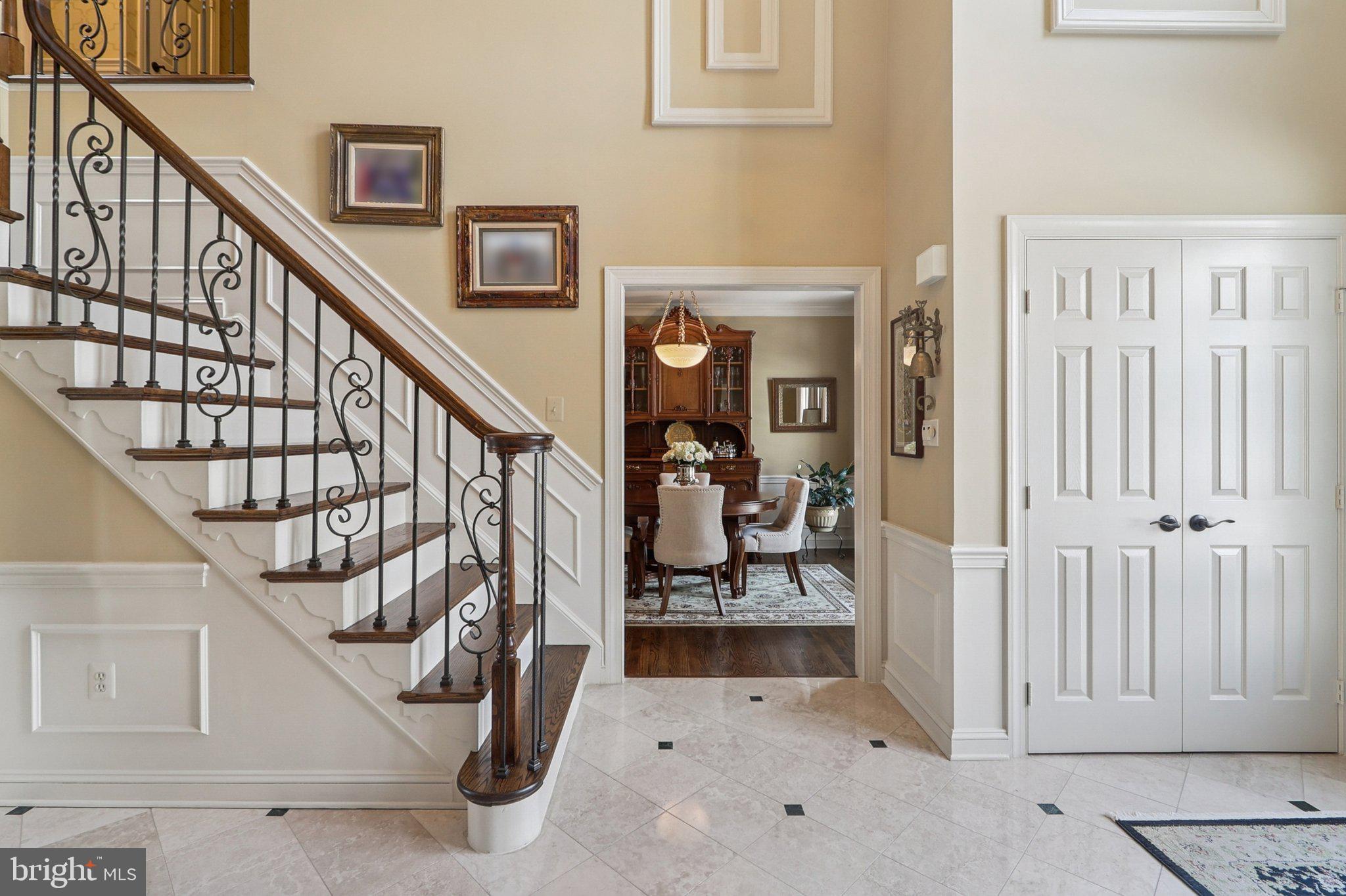 11186 Longwood Grove Drive Reston, VA 20194 - Photo 6 of 98