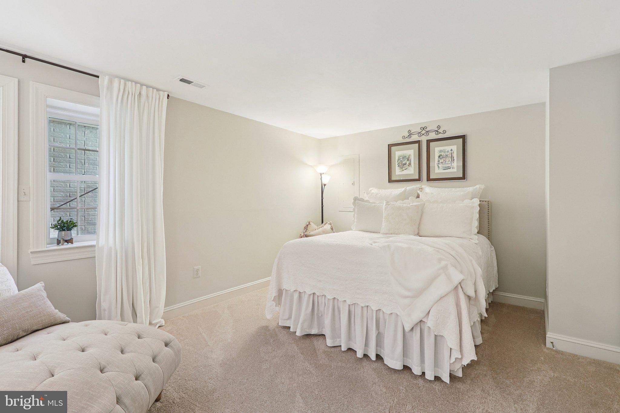 11186 Longwood Grove Drive Reston, VA 20194 - Photo 82 of 98