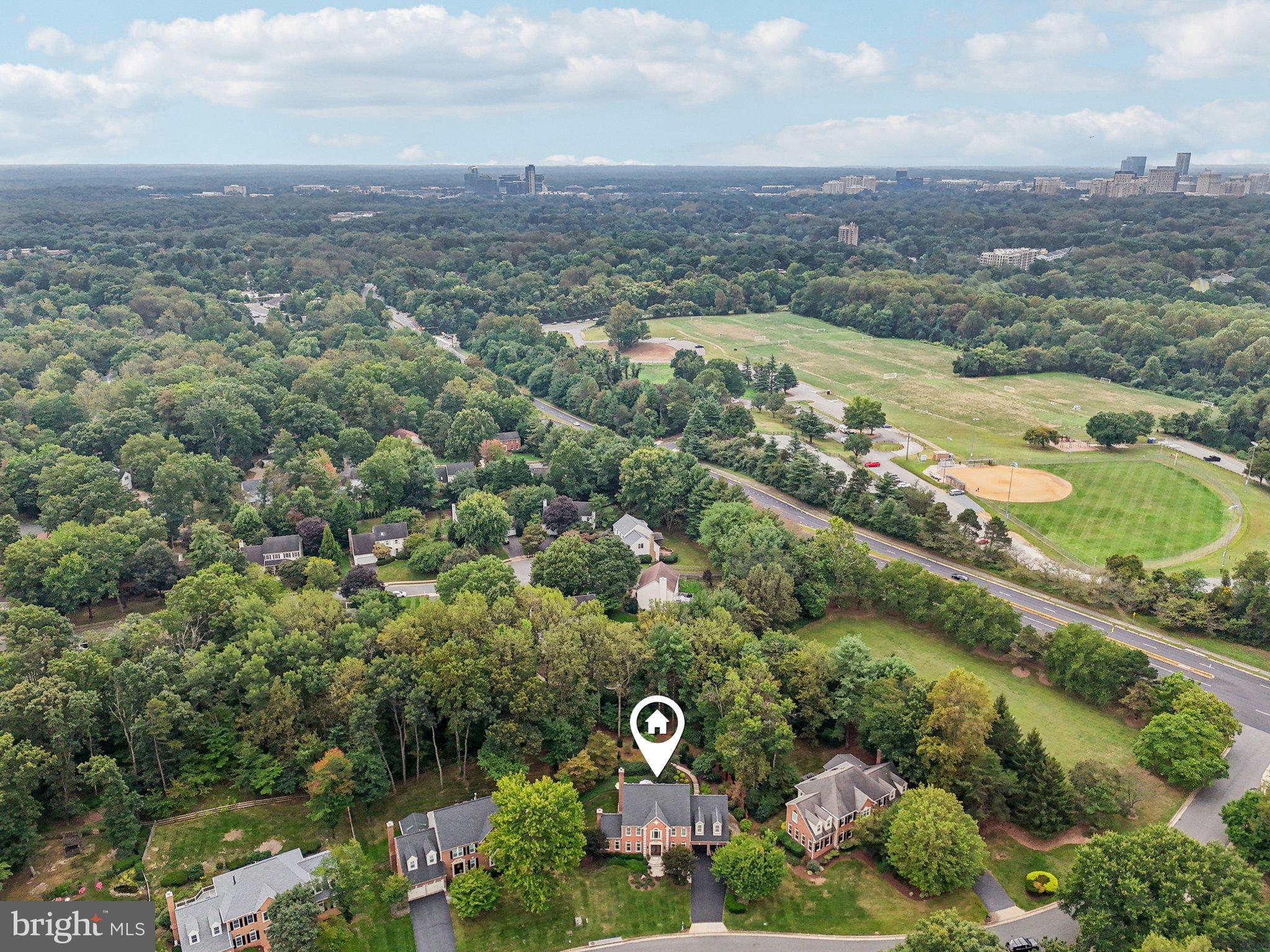 11186 Longwood Grove Drive Reston, VA 20194 - Photo 97 of 98