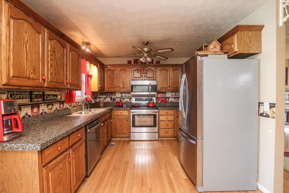 212 Old Shannon Road Lebanon, TN 37090 - Photo 5 of 28 Gallery Image 5