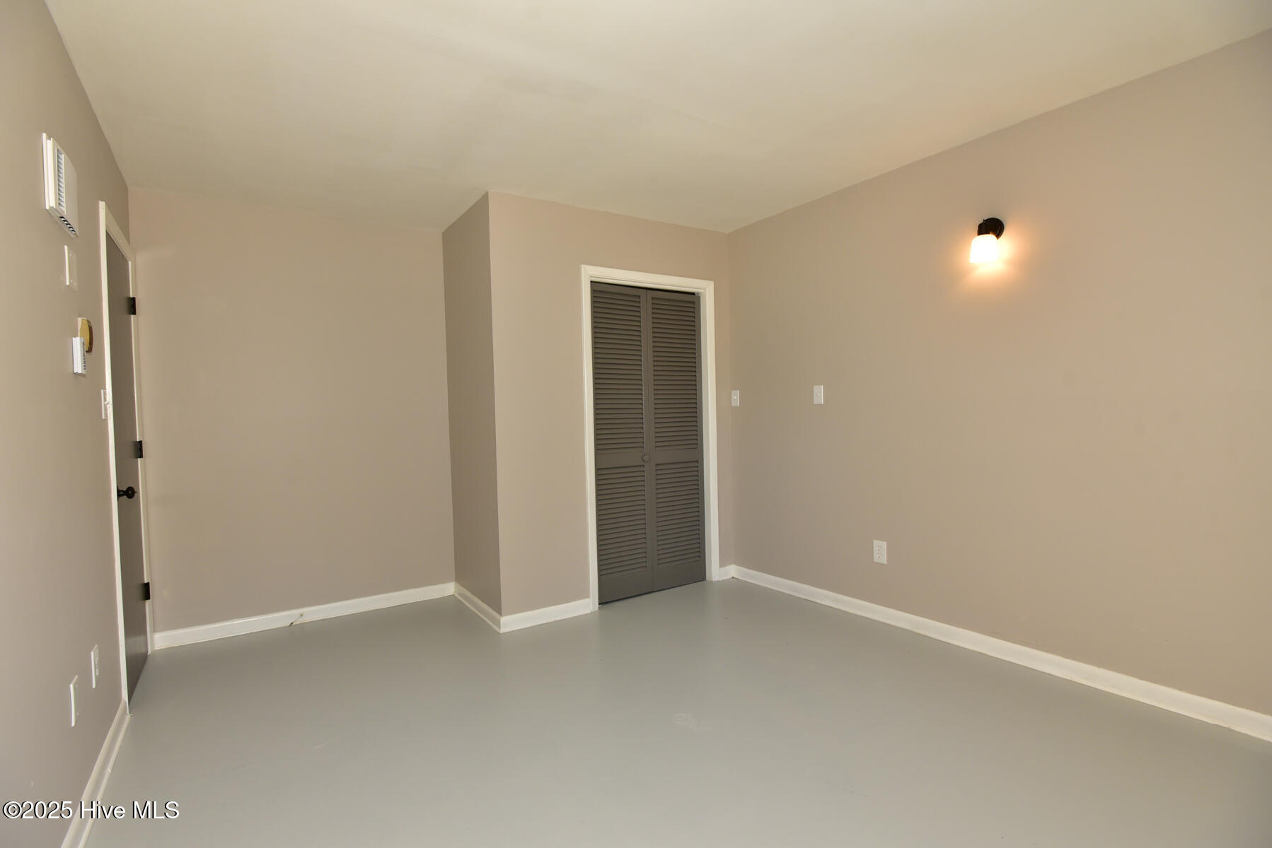 310 Roosevelt Road Jacksonville, NC 28540 - Photo 18 of 20 049