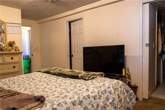 $375,000 | 94 Waverly Street, Warwick, RI 02889