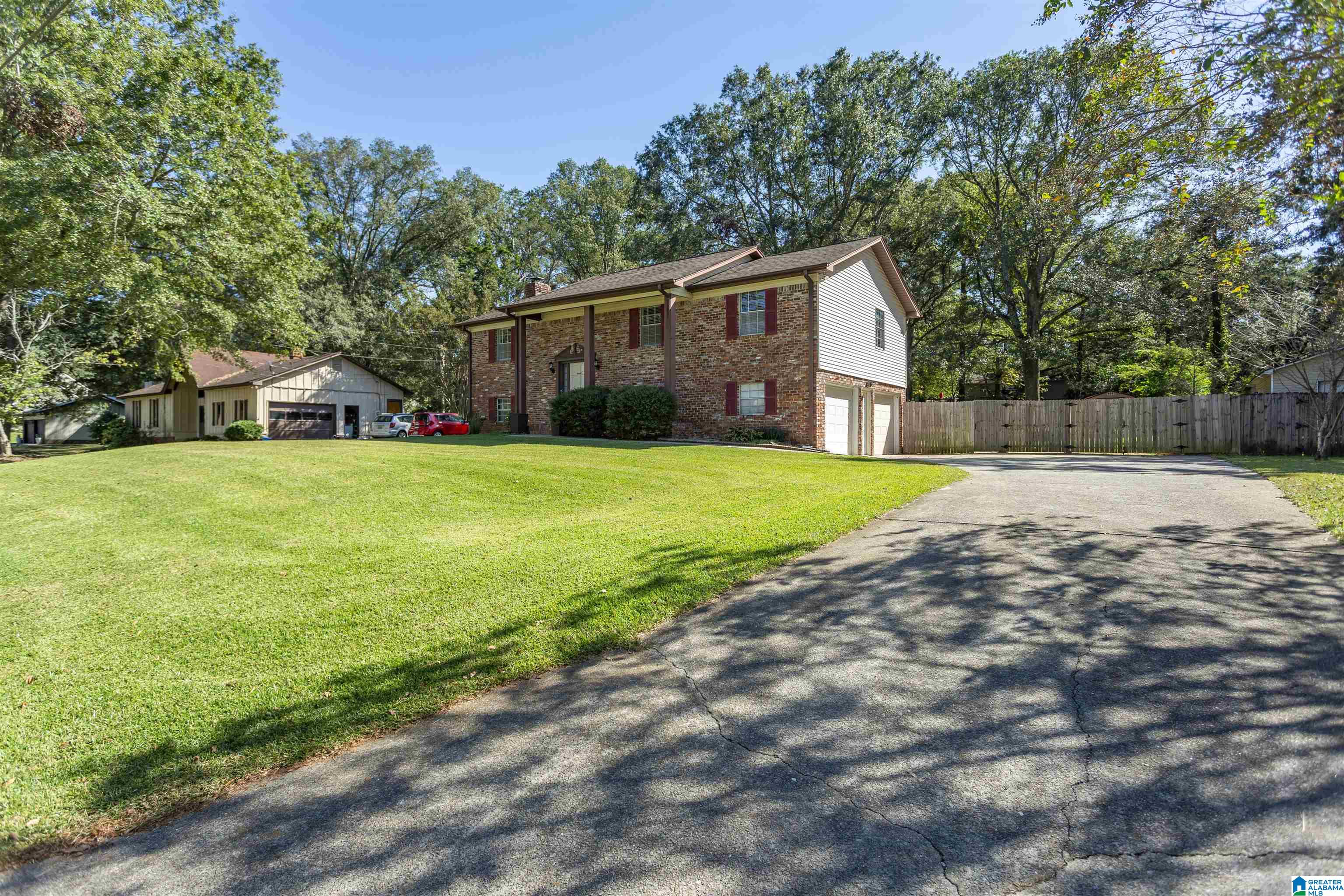 19 Monte Bello Lane Montevallo, AL 35115 - Photo 5 of 66