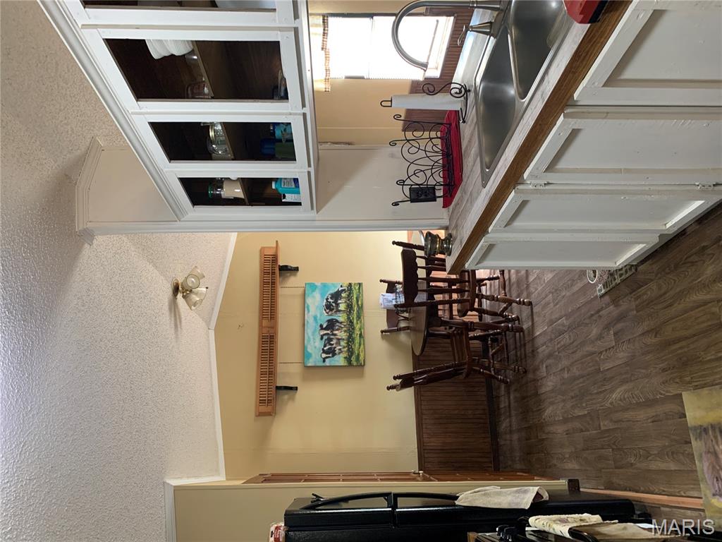 191 East 650 Avenue Mulberry Grove, IL 62262 - Photo 14 of 18