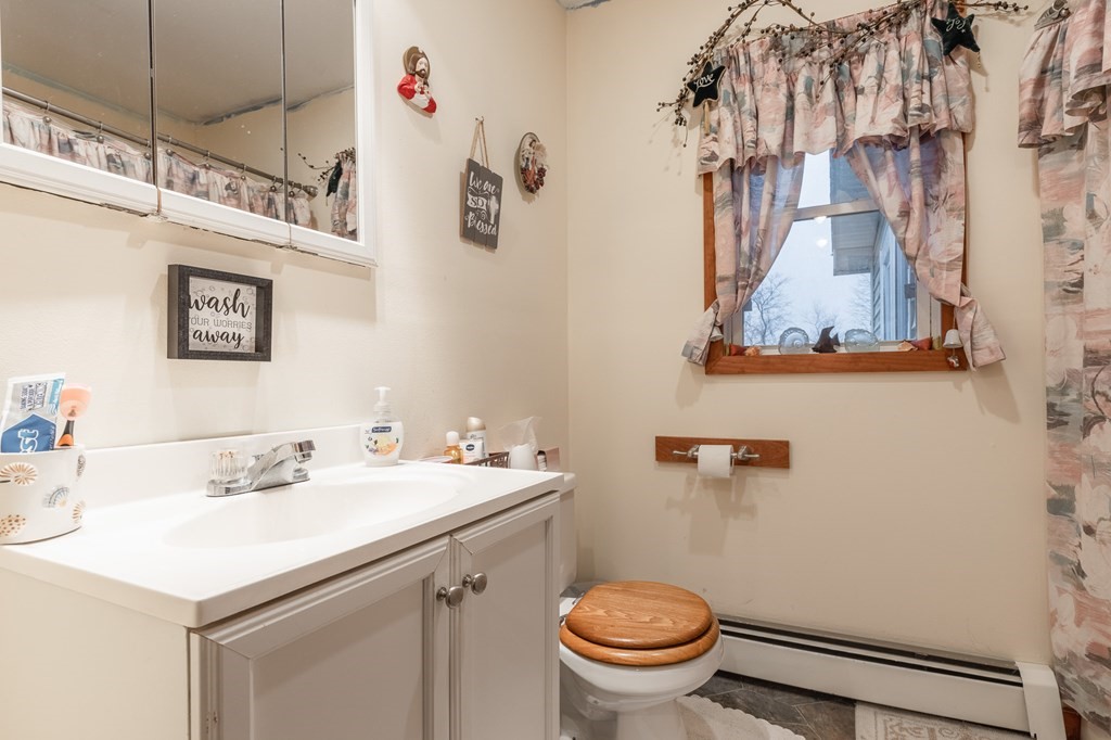 28 Major Drive Plainfield, CT 06374 - Photo 18 of 32