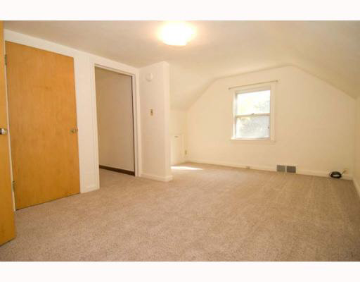 20197 Brick Road South Bend, IN 46637 - Photo 8 of 12 Gallery Image 8