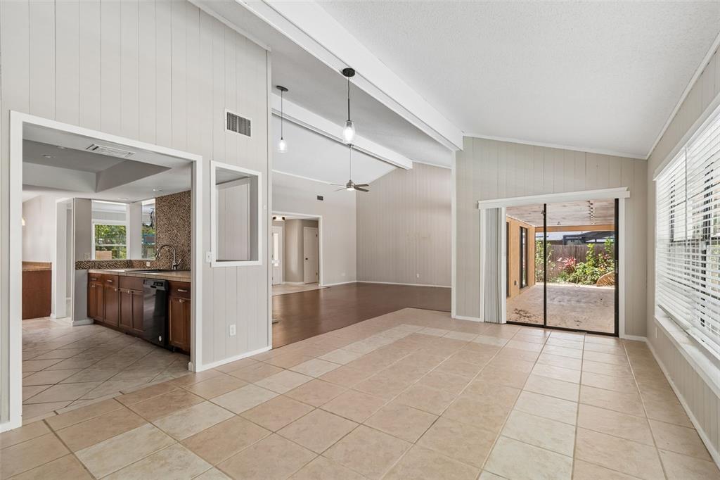 1470 Burnham Lane Dunedin, FL 34698 - Photo 18 of 42 a view of a entryway with furniture and front door