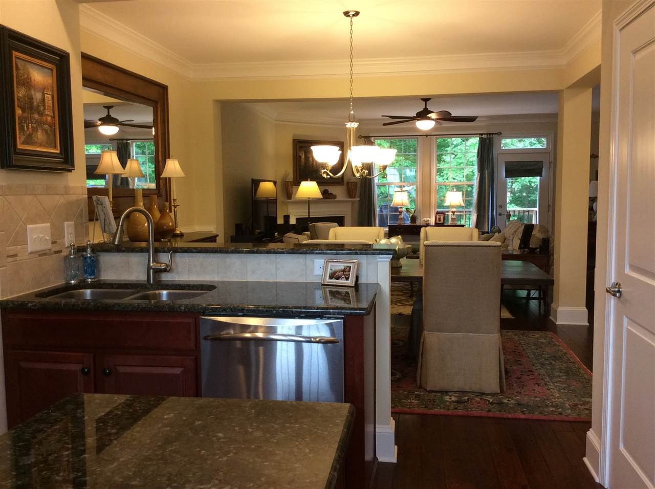 5643 Wade Park Boulevard Raleigh, NC 27607 - Photo 8 of 25 Kitchen