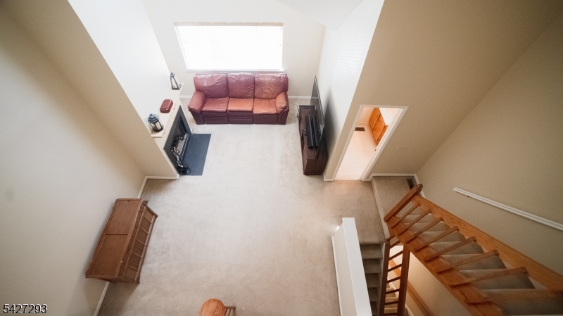 343 Falcon Ridge Way South Hamburg, NJ 07419 - Photo 14 of 27
