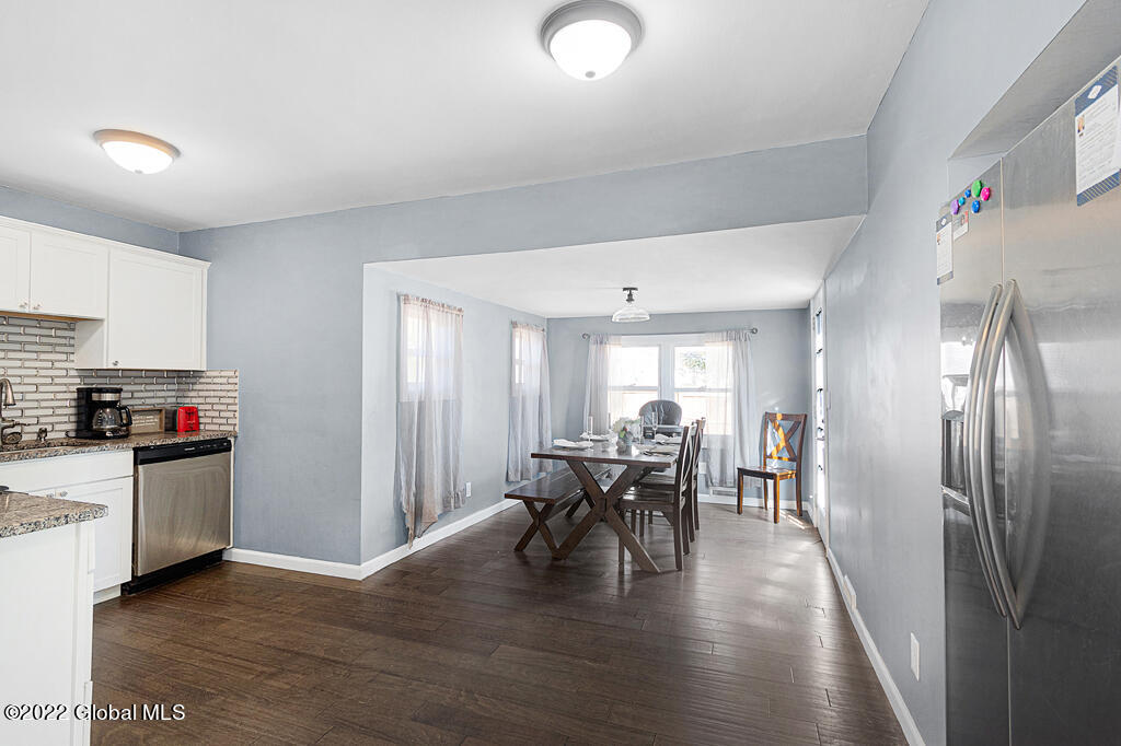 80 Hunting Road Albany, NY 12205 - Photo 8 of 35 _A7A2872