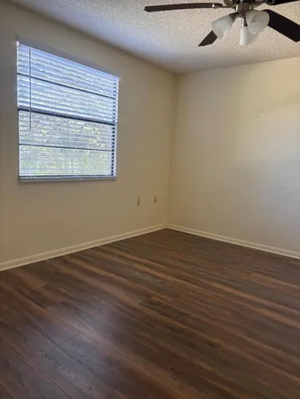 $2,400 | 6109 Balboa Circle, Unit 206, Boca Raton, FL 33433