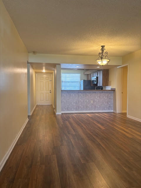 6109 Balboa Circle, Unit 206 Boca Raton, FL 33433 - Photo 6 of 19 Snack Counter