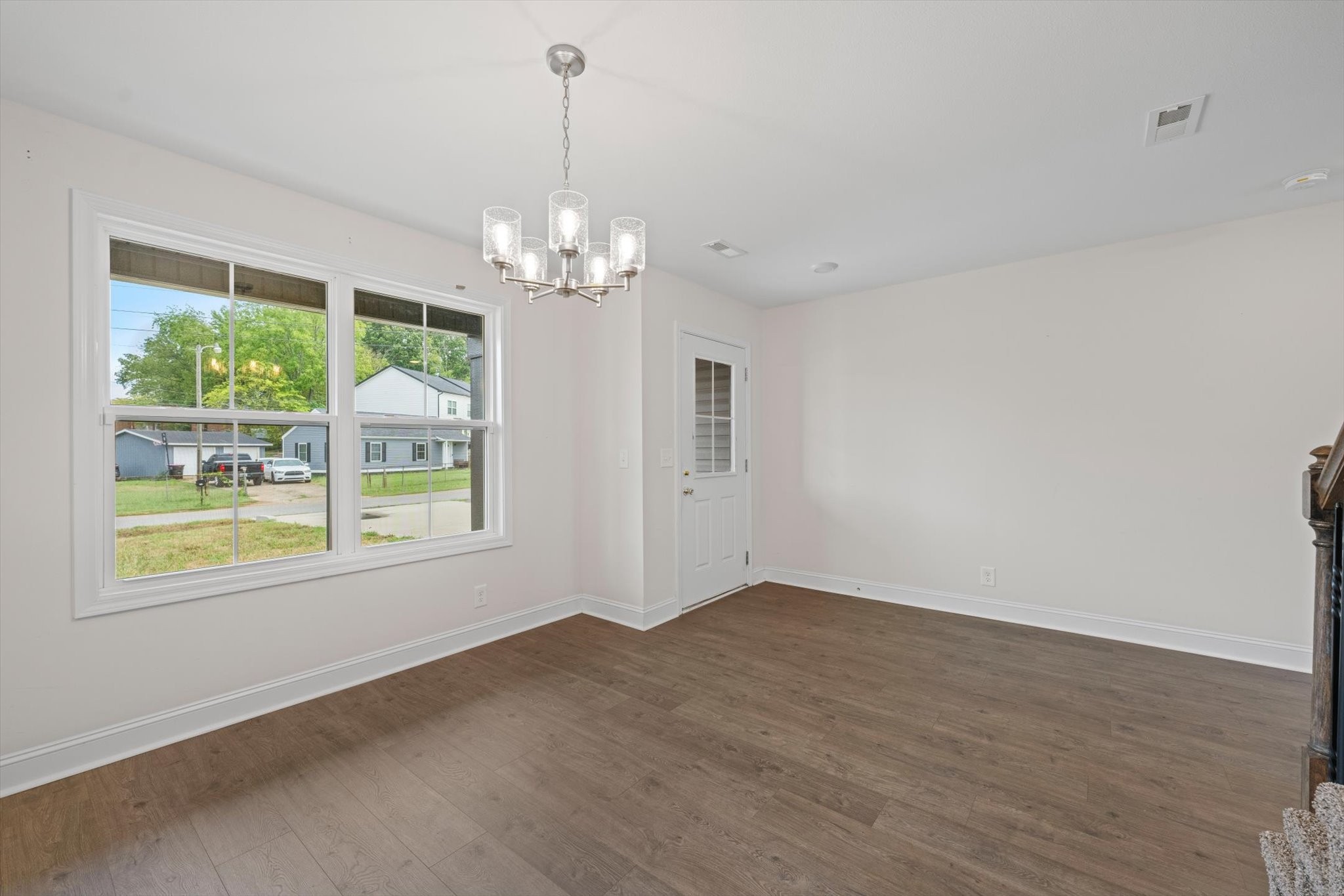 210 Notgrass Road Clarksville, TN 37042 - Photo 7 of 31
