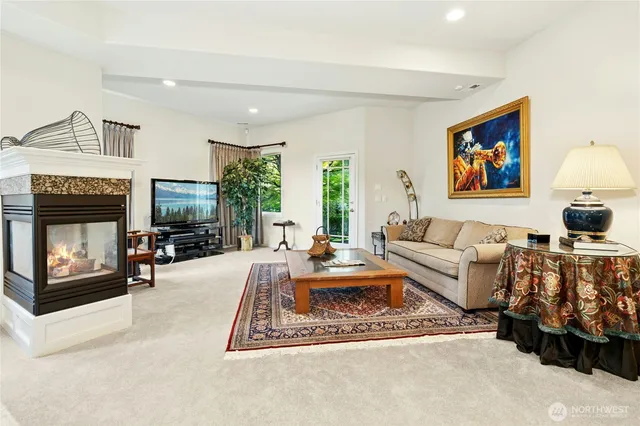 $2,875,000 | 6105 155th Avenue Southeast, Bellevue, WA 98006