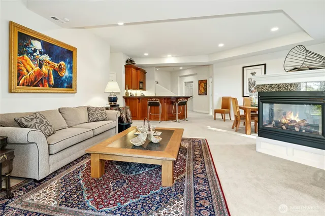 $2,875,000 | 6105 155th Avenue Southeast, Bellevue, WA 98006