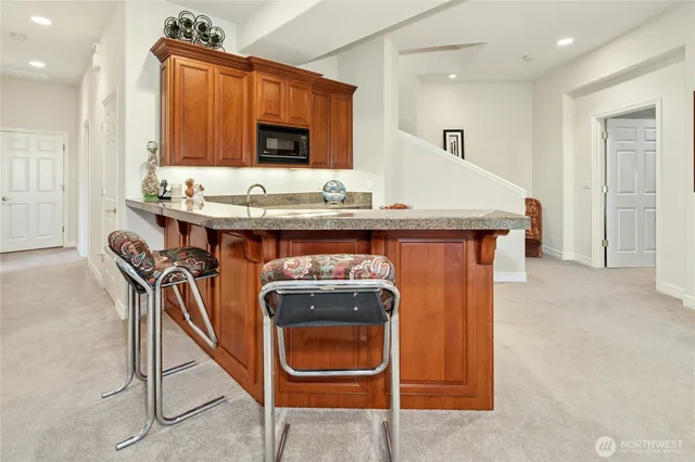 $2,875,000 | 6105 155th Avenue Southeast, Bellevue, WA 98006